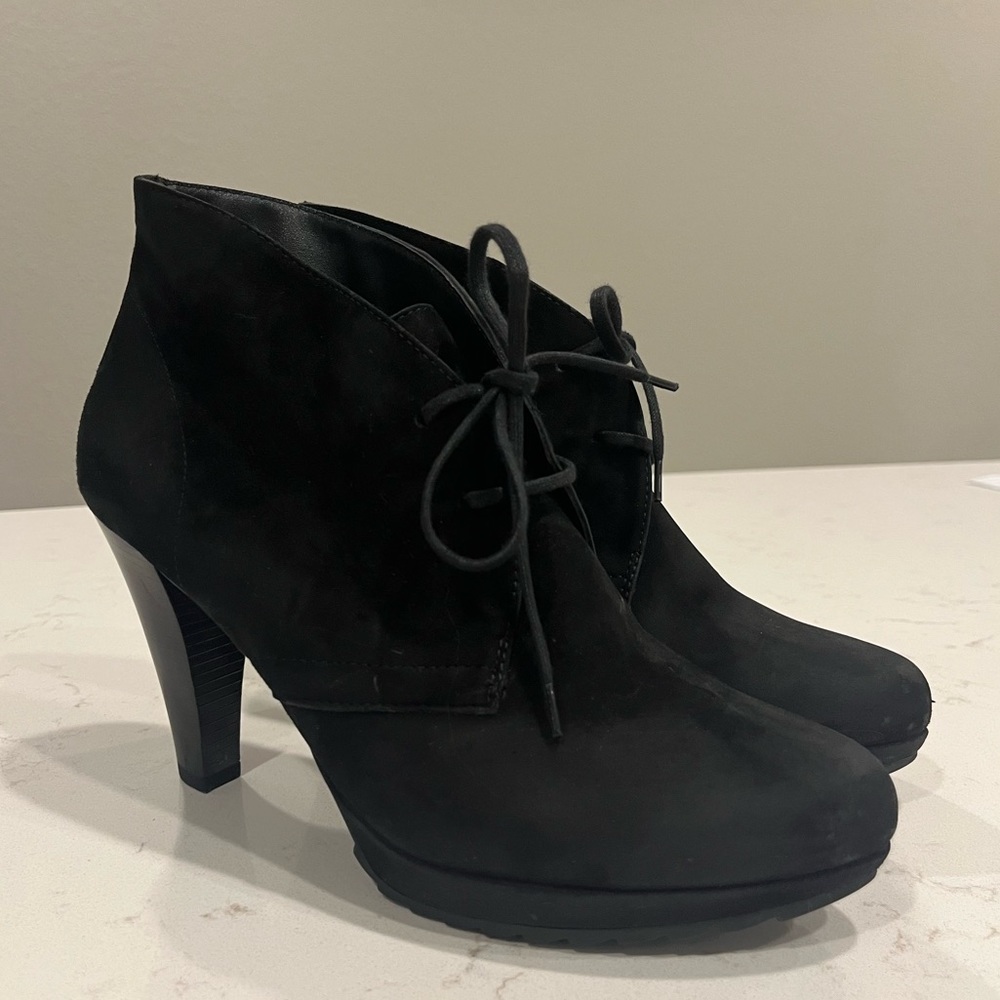 Women’s Paul Green NY Black Suede Bootie
